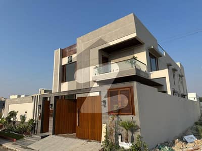 Brand new Bungalow 500 yards for sale in Dha phase 8 ZONE B