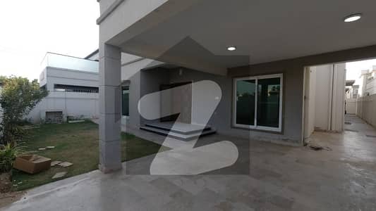 فالکن کمپلیکس نیوملیر ملیر,کراچی میں 6 کمروں کا 1 کنال مکان 12.75 کروڑ میں برائے فروخت۔