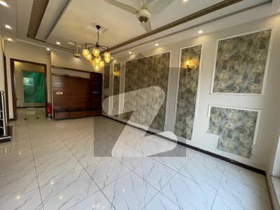 1 Kanal Upper Portion For Rent In DHA 3 Bedroom With Attached Bath Kitchen TV Lounge With Drawing Room Most Beautifully House For Rent In DHA Phase 7 Lower Lock