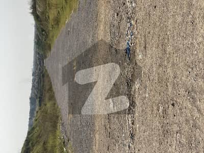 I-12/1 plot near to university road size 30x60 top location