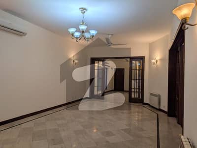 F-8 Excellent Modern 666 SQY Along With Basement Spacious And Beautiful Double Story House Proper And Modern Fittings Along With Marbled Flooring 5 Bedrooms, 5 Attached Bathrooms