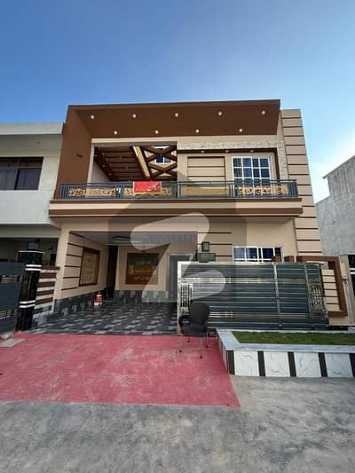 جناح گارڈنز فیز 1 جناح گارڈنز,ایف ای سی ایچ ایس,اسلام آباد میں 4 کمروں کا 7 مرلہ مکان 3.3 کروڑ میں برائے فروخت۔