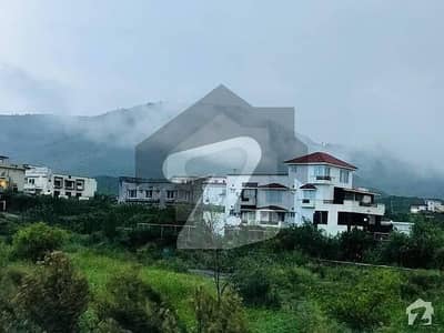 جی ۔ 11 اسلام آباد میں 5 مرلہ رہائشی پلاٹ 3.5 کروڑ میں برائے فروخت۔