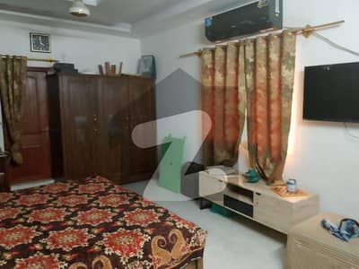 Flat For Sell In PECHS Block 7/8