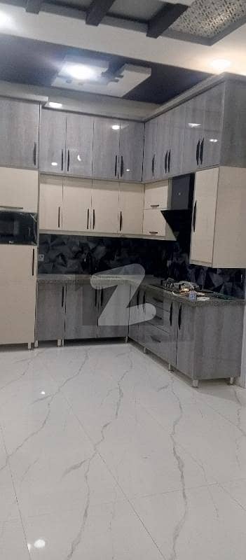 Brand new Banglow for sale Ultra modern 180 sqds Corner Gulshan iqbal block 10 A prime location