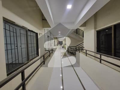 برج-ال-حرمین یونیورسٹی روڈ,کراچی میں 3 کمروں کا 8 مرلہ فلیٹ 65.0 ہزار میں کرایہ پر دستیاب ہے۔