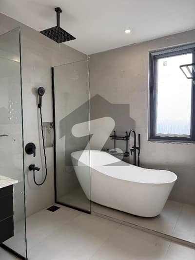 Brand New Designer Apartment