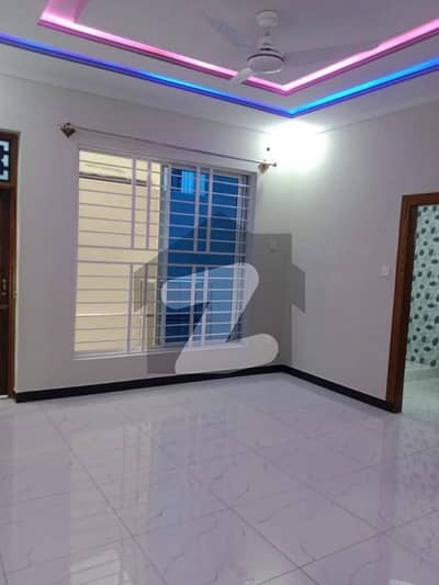 10 Marla Tile Floor Ground Portion Available For Rent