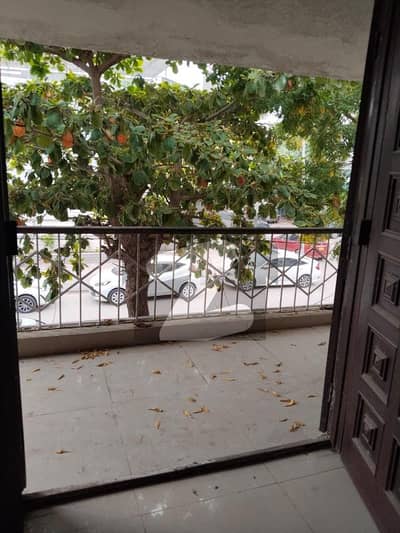 ڈی ایچ اے فیز 4 ڈی ایچ اے ڈیفینس,کراچی میں 4 کمروں کا 12 مرلہ مکان 7.5 کروڑ میں برائے فروخت۔