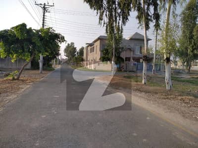 Prime Location 2 Kanal Plot for Sale in B Block, Central Park Housing Scheme Lahore