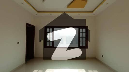 1000 Square Yards House Available In Gulshan-E-Iqbal For Sale
