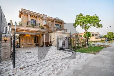 20 MARLA ELEGANT AND FULLY MAINTAINED SUPER HOT LOCATED BUNGALOW IS AVAILABLE IN THE BEST BLOCK OF DHA LAHORE.