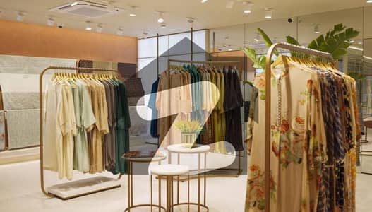 BRAND RUNNING SHOP FOR SALE