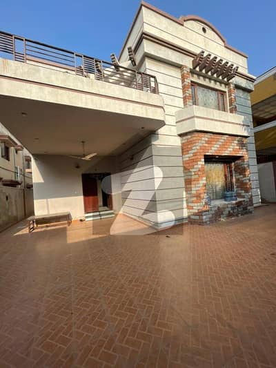 ڈی ایچ اے فیز 6 ڈی ایچ اے ڈیفینس,کراچی میں 6 کمروں کا 1 کنال مکان 13.5 کروڑ میں برائے فروخت۔