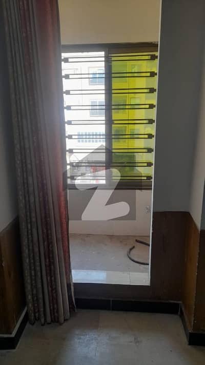 Family Fl1 bed attached bath lounge kitchen in Ghauri Ghouri Town Islamabad