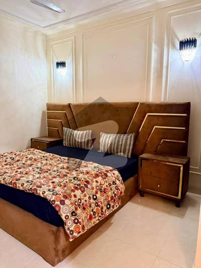 ڈی ایچ اے فیز 8 سابقہ ایئر ایوینیو ڈی ایچ اے فیز 8,ڈی ایچ اے ڈیفینس,لاہور میں 2 کمروں کا 5 مرلہ فلیٹ 1.0 لاکھ میں کرایہ پر دستیاب ہے۔