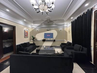 ایف ۔ 11 اسلام آباد میں 2 کمروں کا 6 مرلہ فلیٹ 1.65 لاکھ میں کرایہ پر دستیاب ہے۔