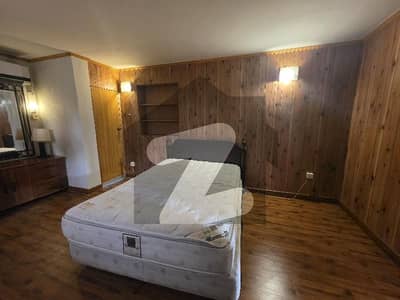 Premier F-6 Residence: Fully Furnished Suite With Unrivaled Mountain Views