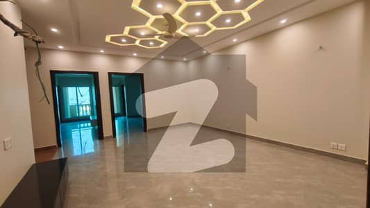 ڈی ایچ اے فیز 8 سابقہ ایئر ایوینیو ڈی ایچ اے فیز 8,ڈی ایچ اے ڈیفینس,لاہور میں 2 کمروں کا 5 مرلہ فلیٹ 90.0 ہزار میں کرایہ پر دستیاب ہے۔