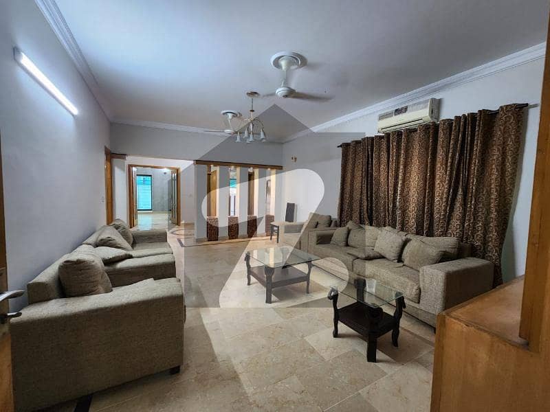 GROUND PORTION FOR RENT IN F-7 GROUND PORTION FOR RENT IN F-7