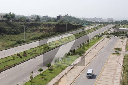 5 Marla Plot Blue World City Down Town