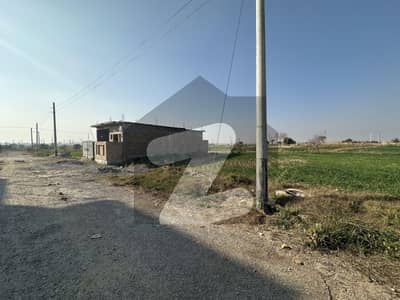 I-15/3 Plot For Sale