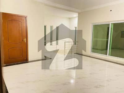 Well Maintained 375 Square Yards House Available For Sale In Falcon Complex, New Malir