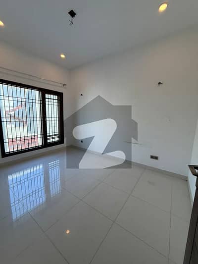 OUTCLASS BUNGALOW FOR RENT