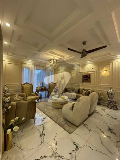 Valencia Town 2 Kanal Park Facing level Plot close to clock tower