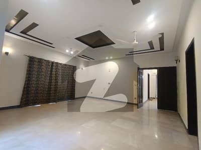 One Kanal Beautiful Upper Portion Available For Rent In Dha Lahore.