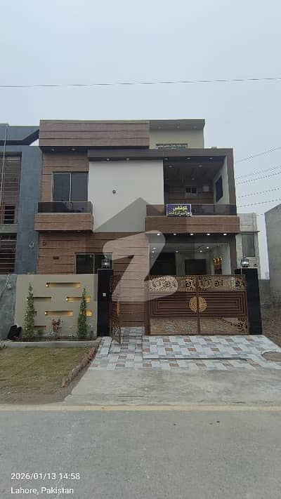 5 Marla Brand New House For sale in Park View City Lahore