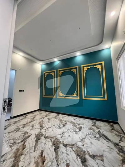 سکیم 33 - سیکٹر 24-اے سکیم 33,کراچی میں 3 کمروں کا 5 مرلہ فلیٹ 40.0 ہزار میں کرایہ پر دستیاب ہے۔