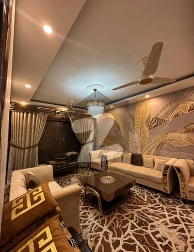 PORTION RENT 3 BED DD 2ND FLOOR WITH ROOF SEPARATE ENTRANCE LINE WATER