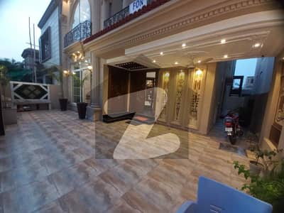 12 Marla Luxury Lower Portion Available For Rent In Bahria Town Lahore.