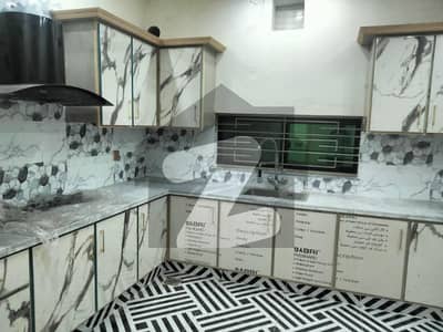 10 MARLA UPPER PORTION AVAILABLE FOR RENT