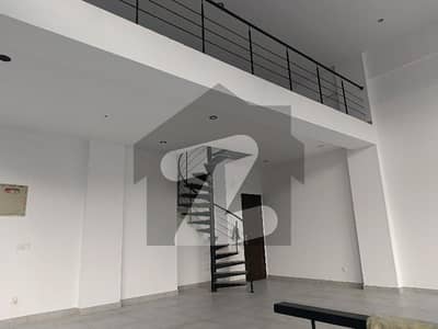 ڈی ایچ اے فیز 8 ڈی ایچ اے ڈیفینس,کراچی میں 9 مرلہ دکان 4.25 لاکھ میں کرایہ پر دستیاب ہے۔