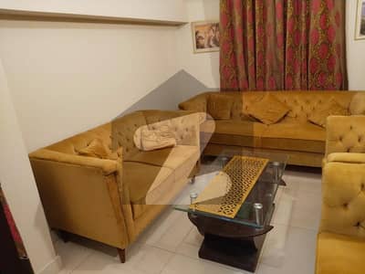 2 Bed DD Flat Approx. 850 Sqft for Sale