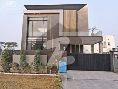 ڈی ایچ اے فیز 6 ڈیفنس (ڈی ایچ اے),لاہور میں 4 کمروں کا 10 مرلہ مکان 5.75 کروڑ میں برائے فروخت۔ ڈی ایچ اے فیز 6 ڈیفنس (ڈی ایچ اے),لاہور میں 4 کمروں کا 10 مرلہ مکان 5.75 کروڑ میں برائے فروخت۔