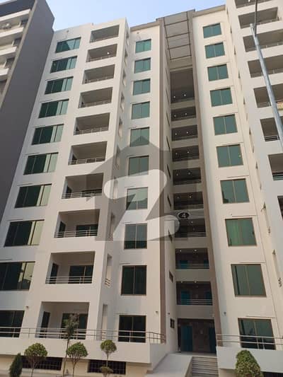 عسکری 10 - سیکٹر ایس عسکری 10,عسکری,لاہور میں 4 کمروں کا 12 مرلہ فلیٹ 4.65 کروڑ میں برائے فروخت۔