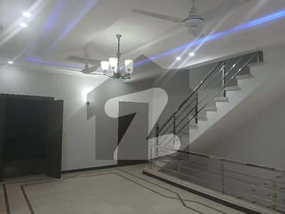 07 Beds With Basement brand new