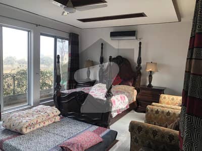 ڈی ایچ اے فیز 7 ڈیفنس (ڈی ایچ اے),لاہور میں 2 کمروں کا 1 کنال بالائی پورشن 1.5 لاکھ میں کرایہ پر دستیاب ہے۔