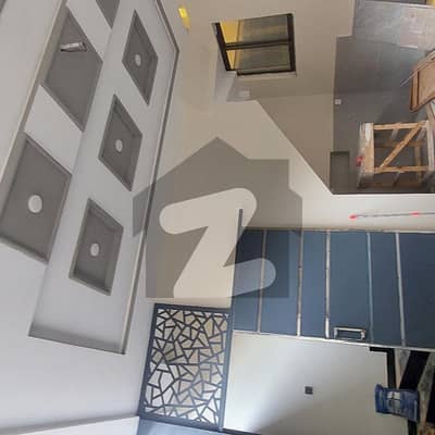 5 Marla Almost New House For Sell In Hayatabad Phase E5