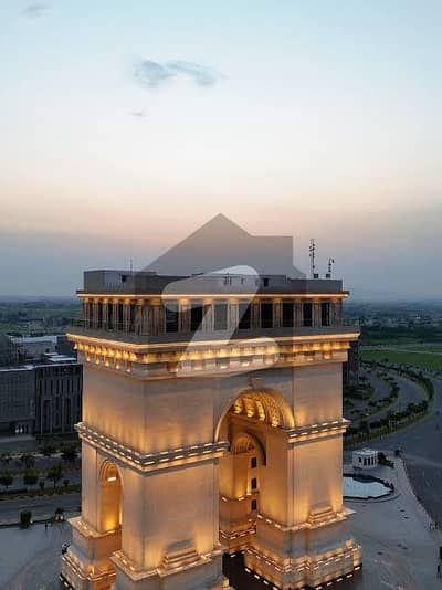 10 Marla heighted Plot Executive Block, Faisal hills