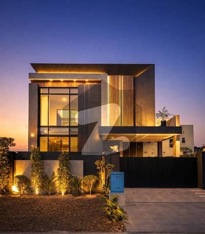 ڈی ایچ اے فیز 7 ڈیفنس (ڈی ایچ اے),لاہور میں 4 کمروں کا 10 مرلہ مکان 5.95 کروڑ میں برائے فروخت۔