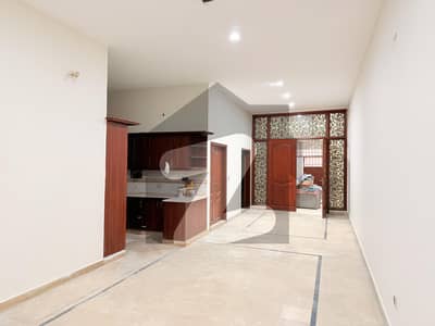 300 SQUARE YARDS GROUND FLOOR 3 BED DRAWING DINNING PORTION FOR RENT IN JAUHAR