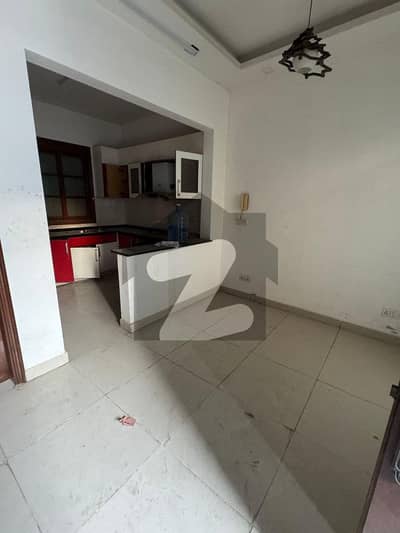 100 Yards House For Rent Phase 8