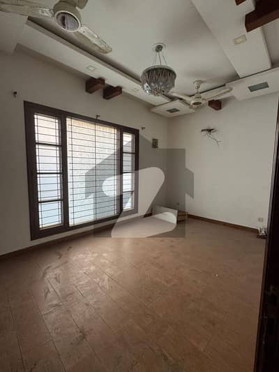 100 Yards House For Rent Phase 8