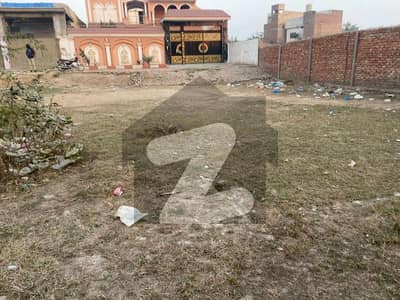 گارڈن ٹاؤن ملتان میں 3 مرلہ رہائشی پلاٹ 18.0 لاکھ میں برائے فروخت۔