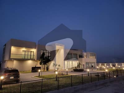 ایٹین کشمیر ہائی وے,اسلام آباد میں 4 کنال رہائشی پلاٹ 26.0 کروڑ میں برائے فروخت۔