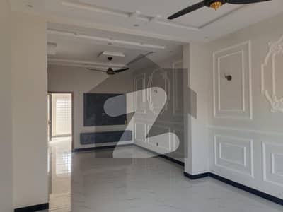 گلشنِِ صحت 1 ای ۔ 18,اسلام آباد میں 7 مرلہ مکان 1.55 کروڑ میں برائے فروخت۔